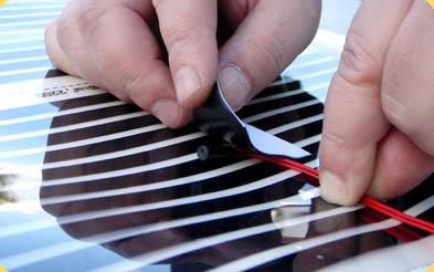 МОНТАЖ ТЕПЛОГО ПОЛА МОНТАЖ ТЕПЛЫХ ПОЛОВ МОНТАЖ ИНФРАКРАСНОГО ТЕПЛОГО ПОЛА МОНТАЖ ПЛЕНОЧНОГО ТЕПЛОГО ПОЛА МОНТАЖ ИНФРАКРАСНОЙ ПЛЕНКИ ДЛЯ ТЕПЛОГО ПОЛА Фиксируем датчик температуры для теплого пола